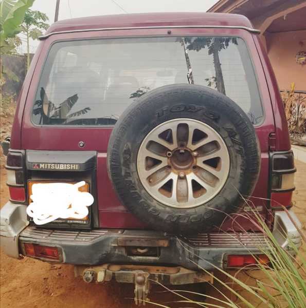 Mitsubishi Pajero Mitsubishi Pajero V6 3000 GLS 4×4