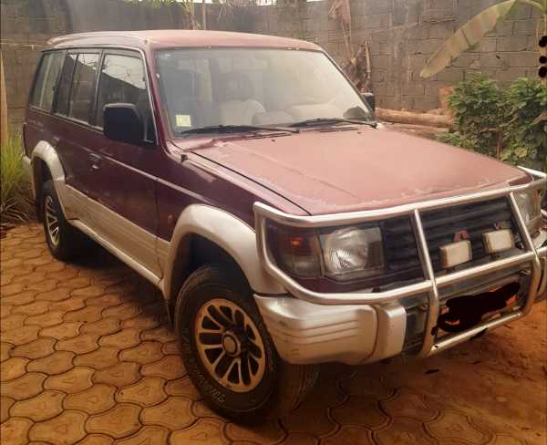 Mitsubishi Pajero Mitsubishi Pajero V6 3000 GLS 4×4