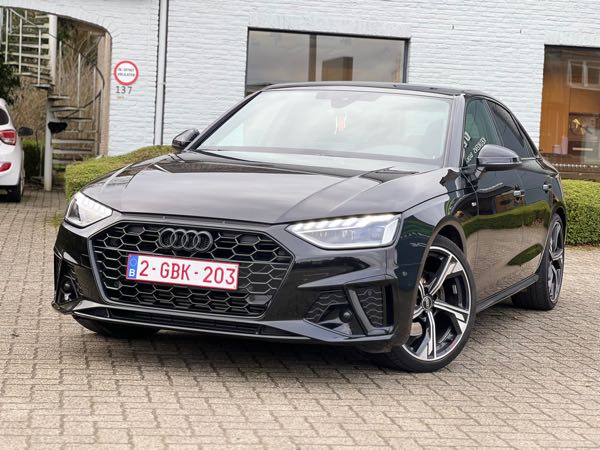 Audi A4 V (3) 35 TFSI 150 DESIGN S TRONIC 7