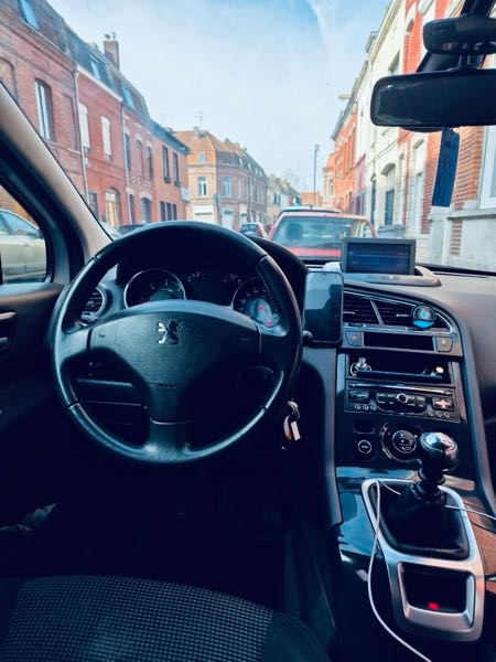 Peugeot 5008 1.6 HDI 115 FAP ALLURE 7PL