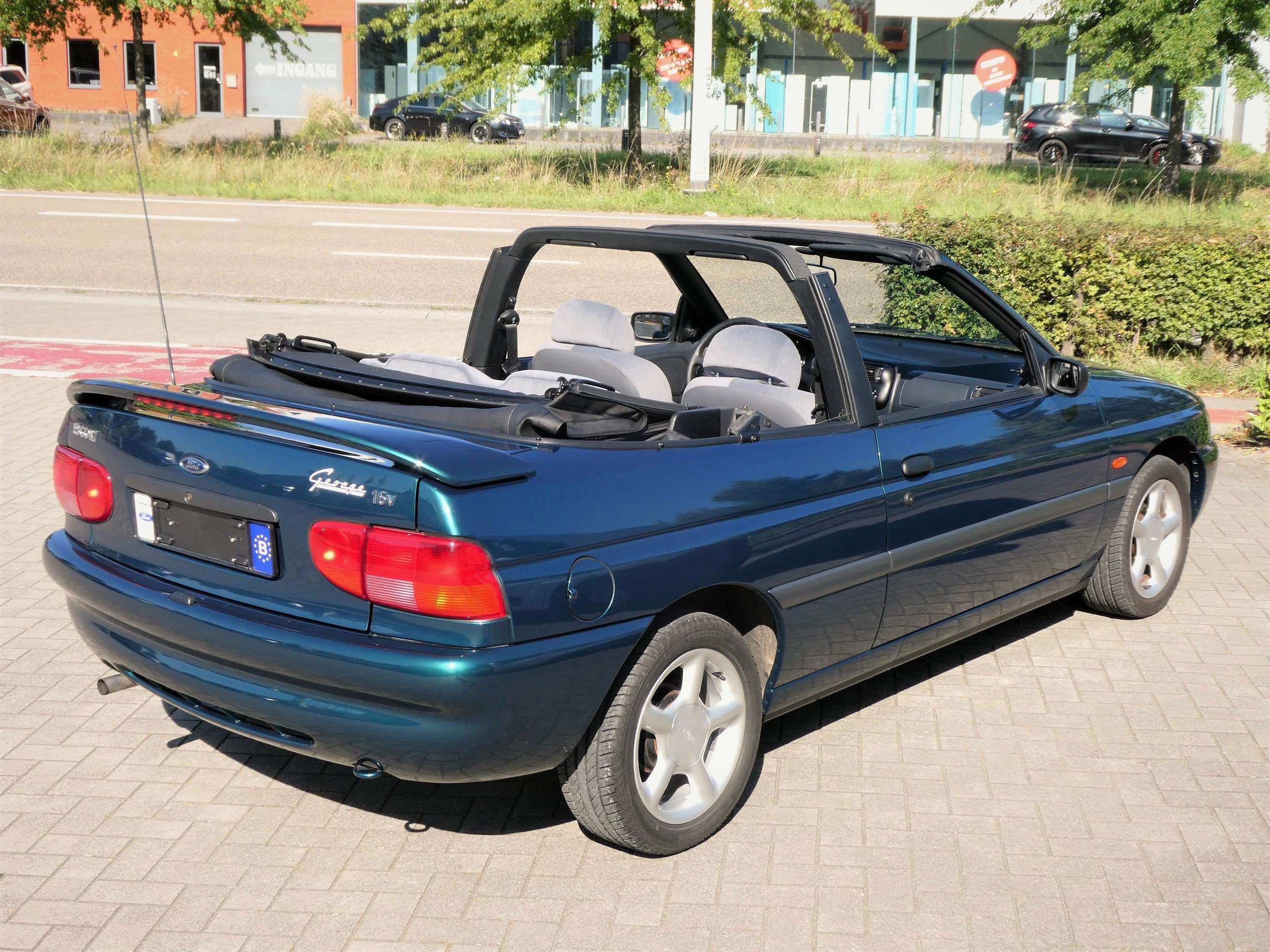 Ford Escort 1.6i Cabrio 1ste eig. Origineel 7.800km *Uniek!*