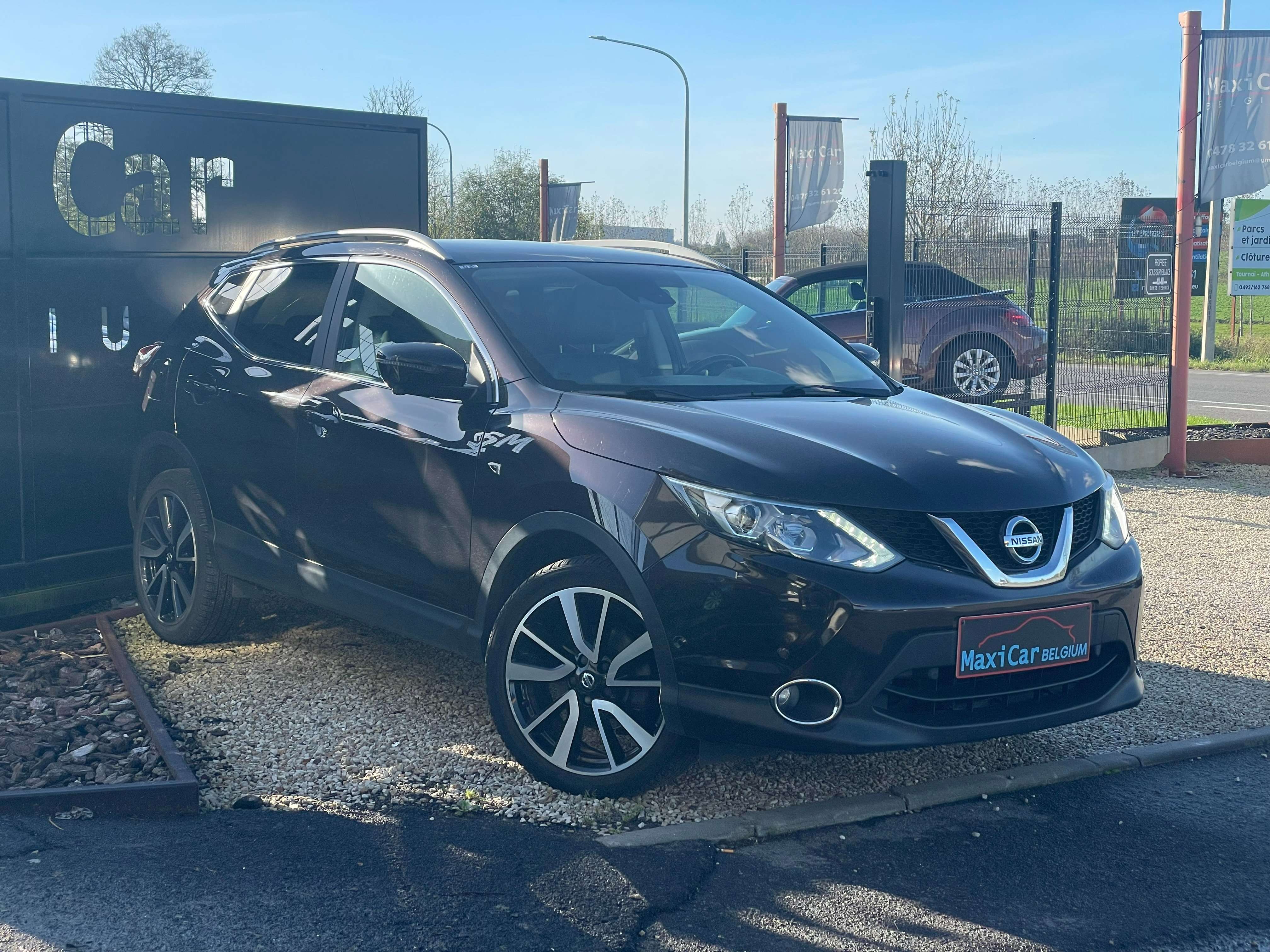 Nissan Qashqai 1.5 dCi 2WD Tekna/Toit panora. / Caméra 360°