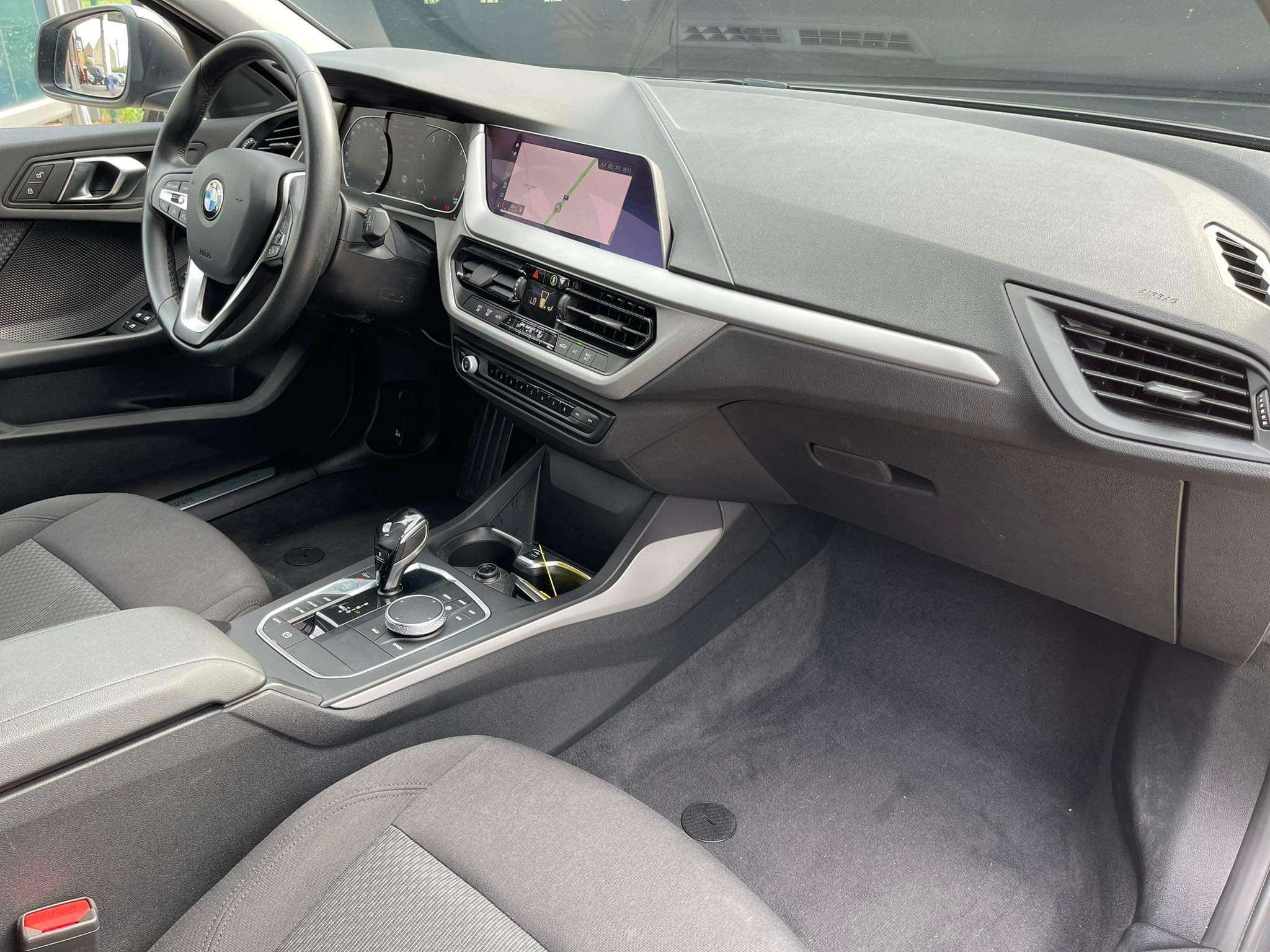 BMW 116 dA AdBlue / Boite automatique / Phares au LED