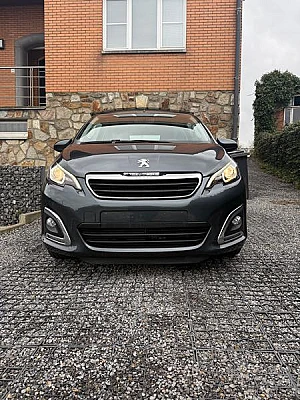 Peugeot 108 1.2 PURETECH 82 ACTIVE 3P