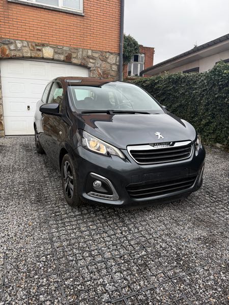 Peugeot 108 1.2 PURETECH 82 ACTIVE 3P