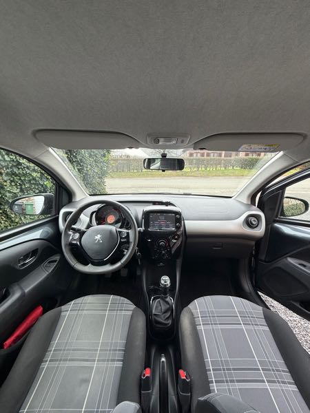 Peugeot 108 1.2 PURETECH 82 ACTIVE 3P