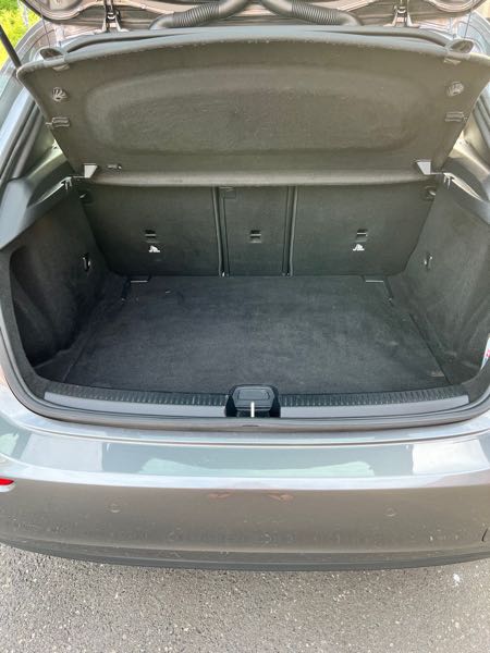 Mercedes-Benz Classe A IV BERLINE 180 D STYLE LINE 7G-DCT