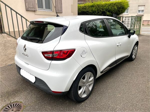 Renault Clio IV (2) 1.2 16V 75 ZEN