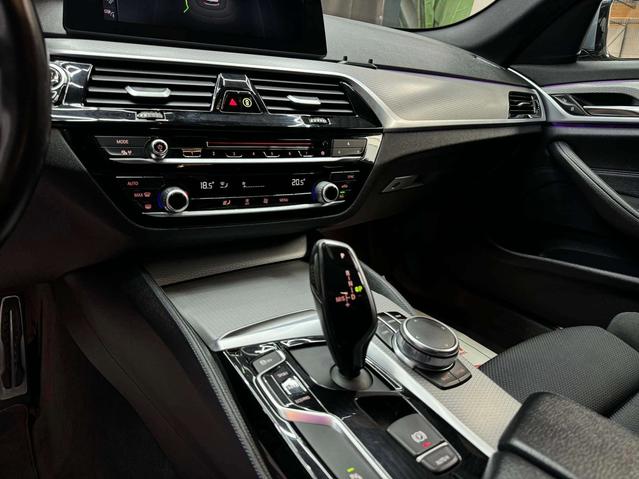 BMW 530 dA PACK M