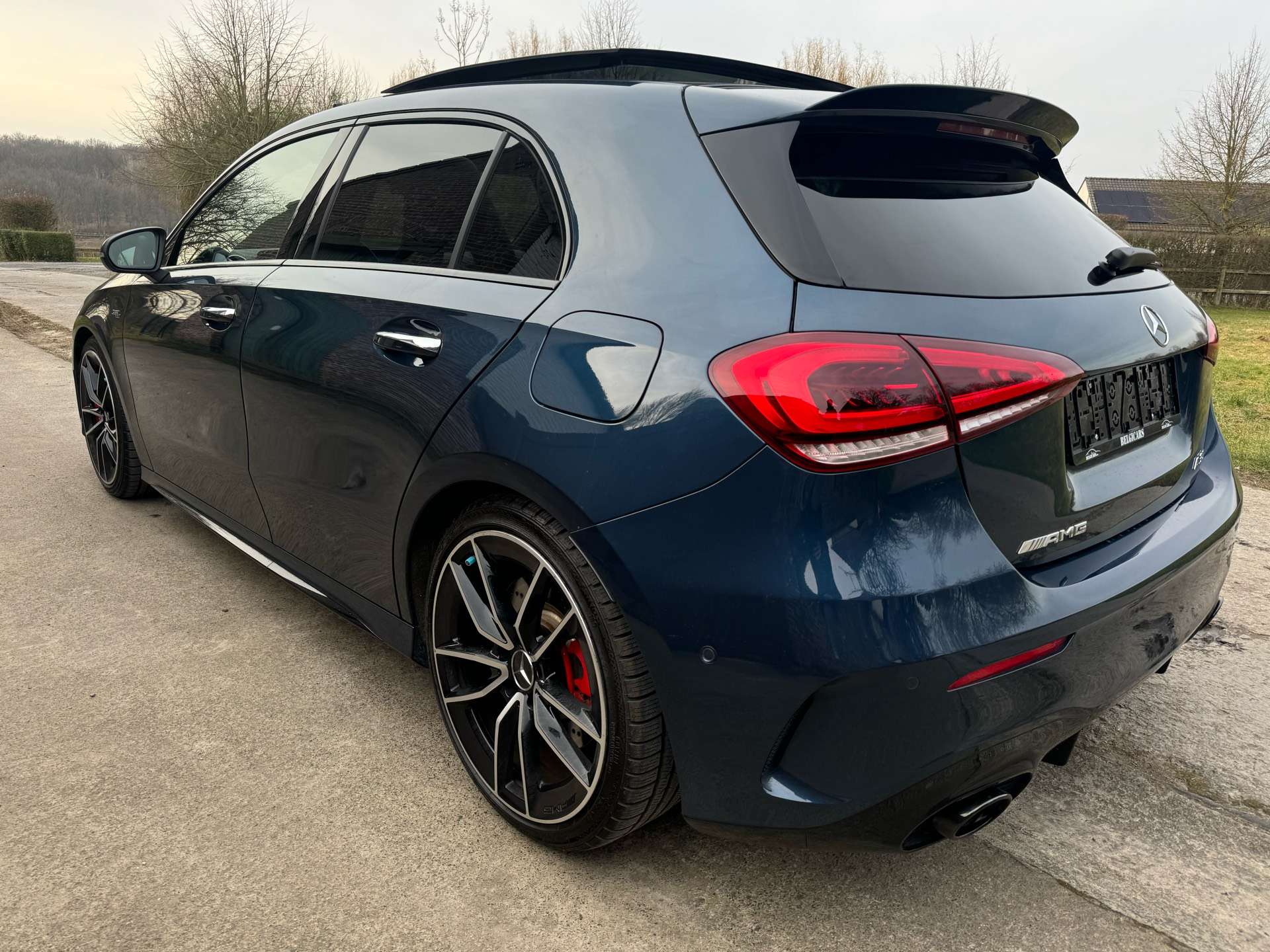 Mercedes-Benz A 35 AMG 4-Matic *PANO* *MEMO SEATS* CAM360*