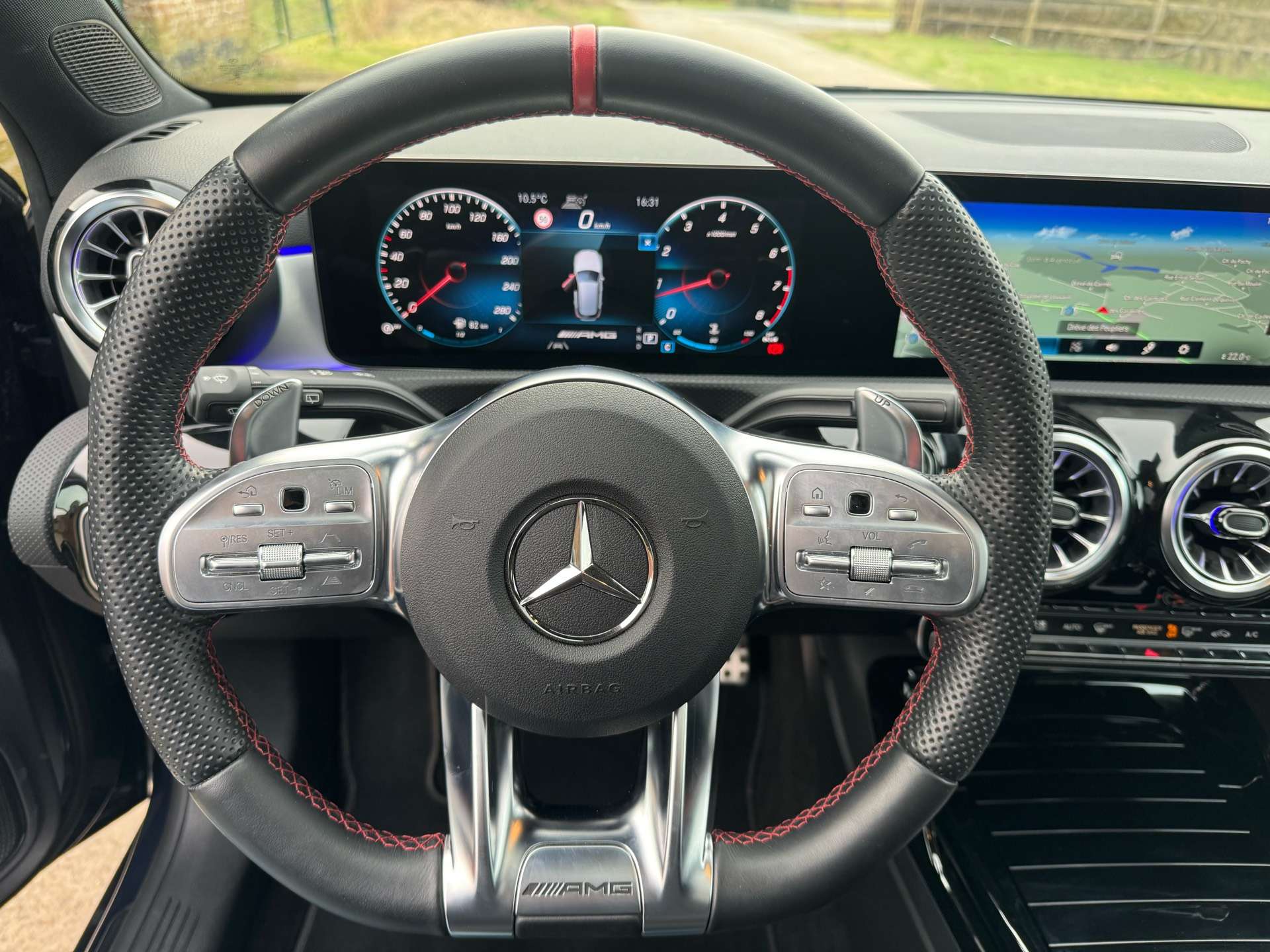 Mercedes-Benz A 35 AMG 4-Matic *PANO* *MEMO SEATS* CAM360*