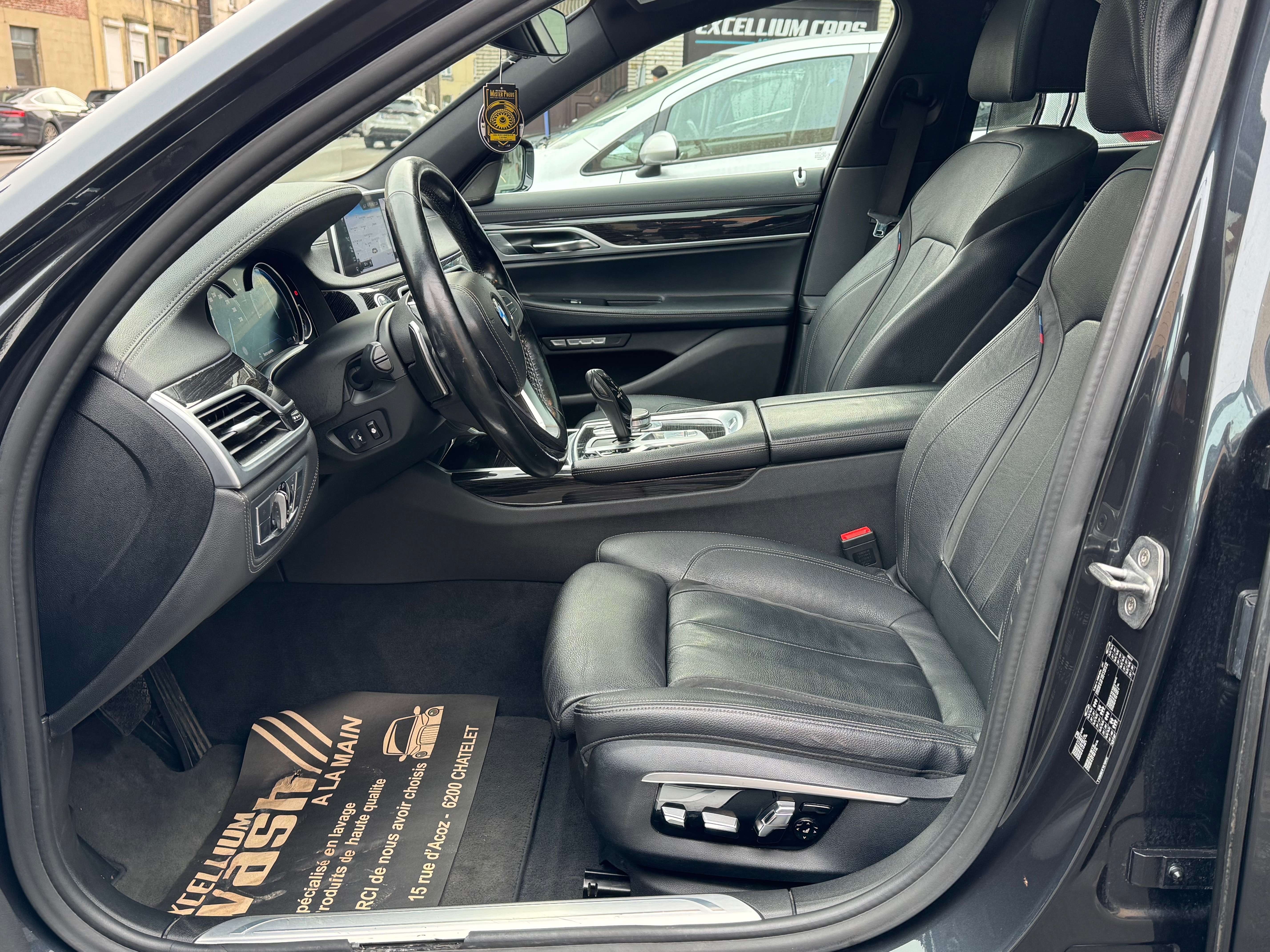 BMW 730 D Pack-M Serie Lux Full Toit Ouvrt Camera 360 Feux Led Jante Sieges Arrier Elect-massage Carnet Garantie