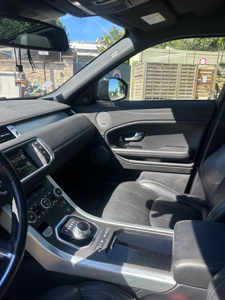 Land Rover Range Rover Evoque II 2.0 D180 AWD R-DYNAMIC BUSINESS BVA9