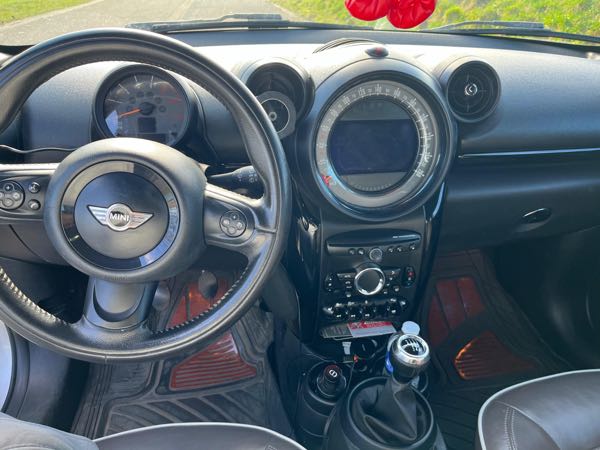 Mini Countryman ONE D