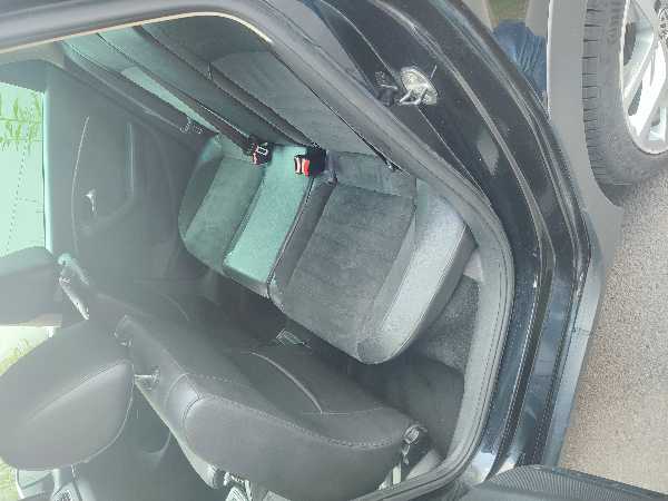 Volkswagen Polo POLO CROSS 1,6 TDI DSG!!! FULL !!