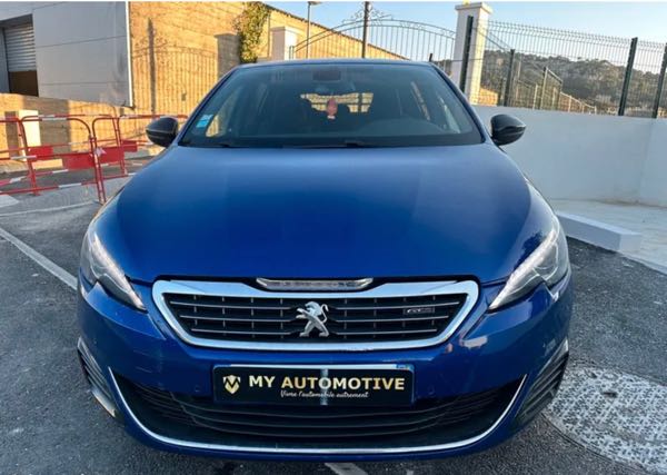 Peugeot 308 Gt 2.0 bluehdi 180ch s0und eat6