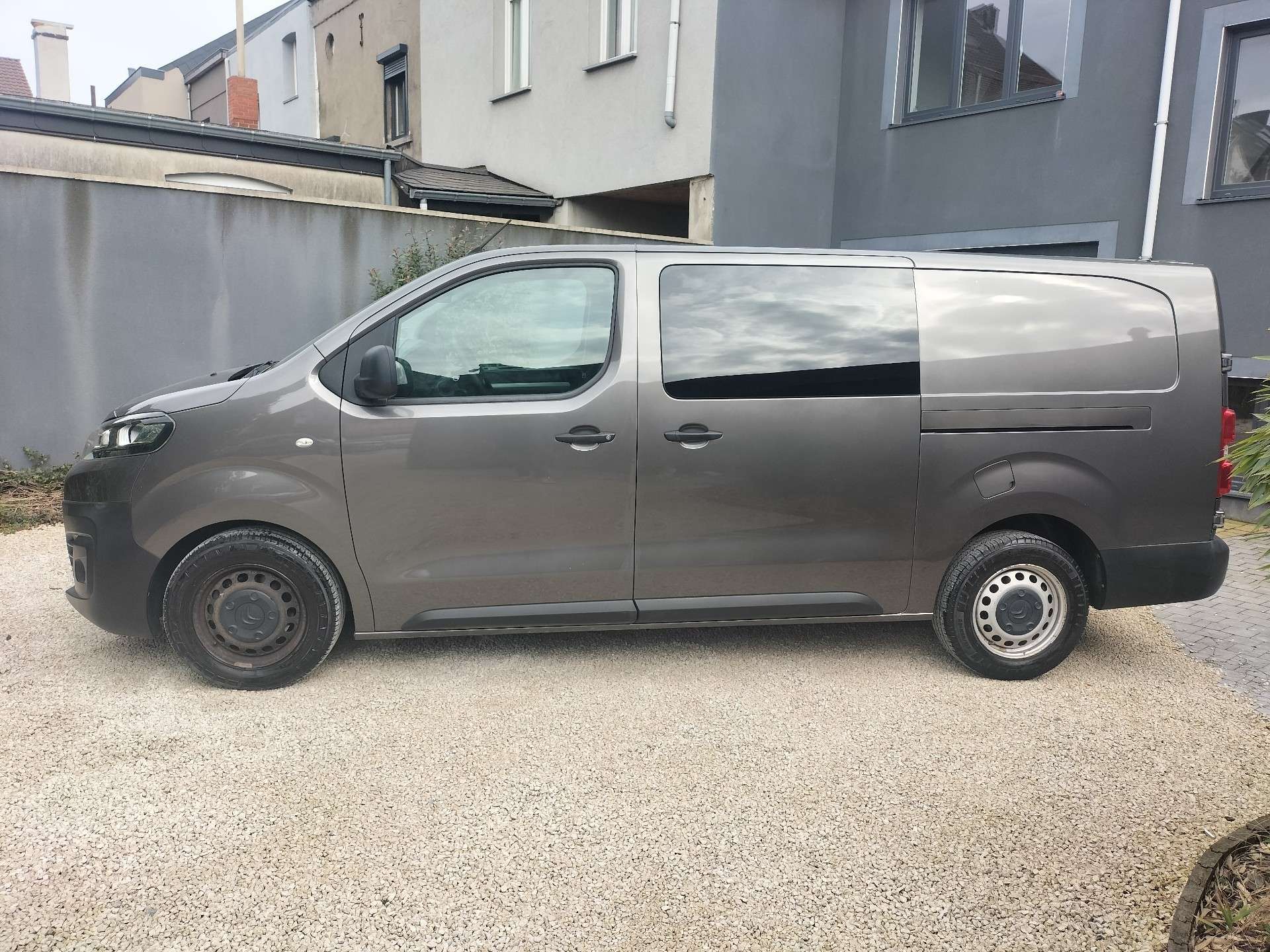 Citroen Jumpy 2.0 HDI - Utilitaire Double Cabine 6 Places Châssis Long - Garantie 12 Mois avec Entretien Effectué - Zone LEZ Ok Euro 6