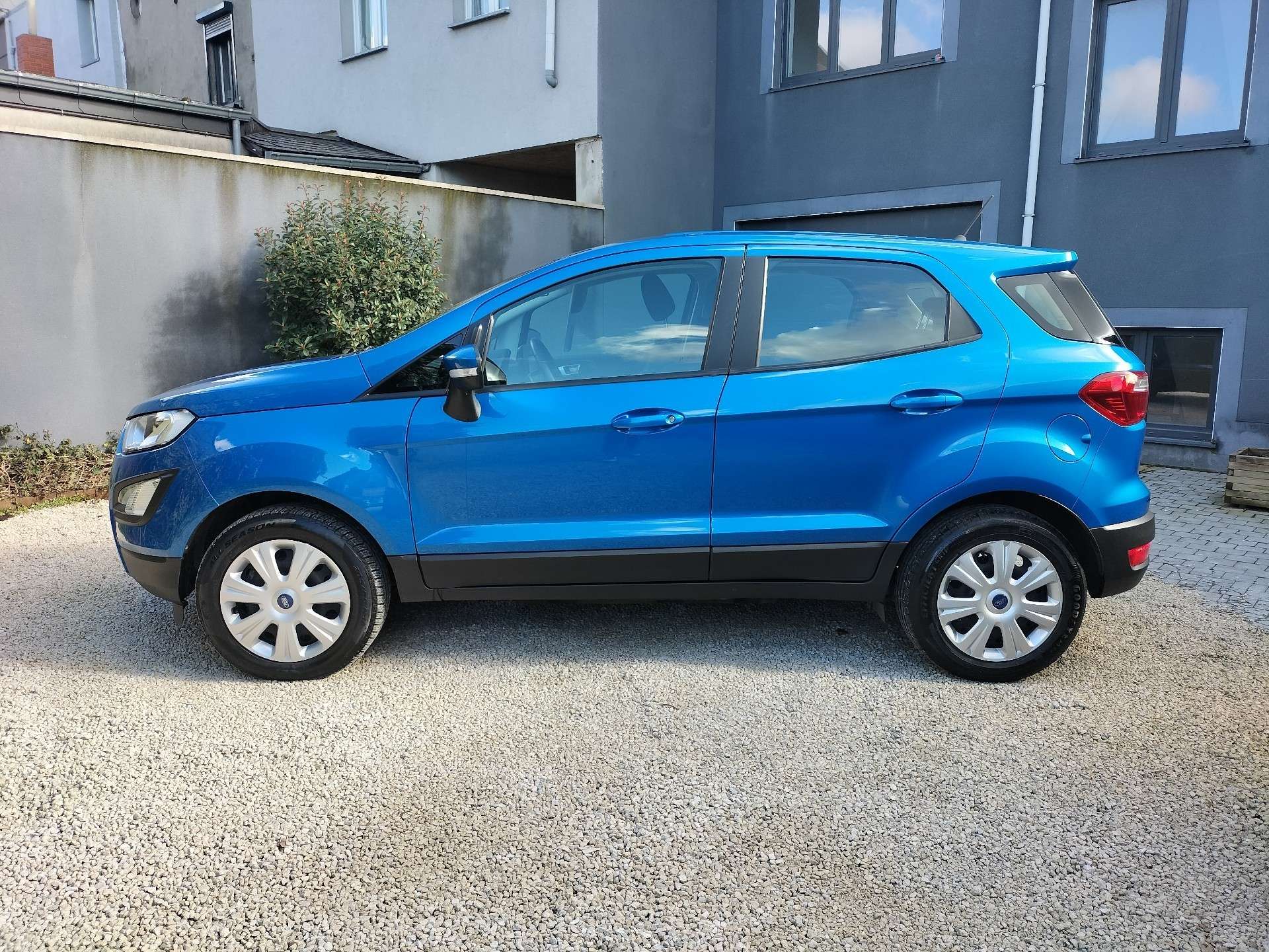 Ford EcoSport 1.0 Connected - SUV Urbain Faible KM - Garantie 12 Mois avec Entretien Effectué - Disponible Rapidement - Zone LEZ Ok