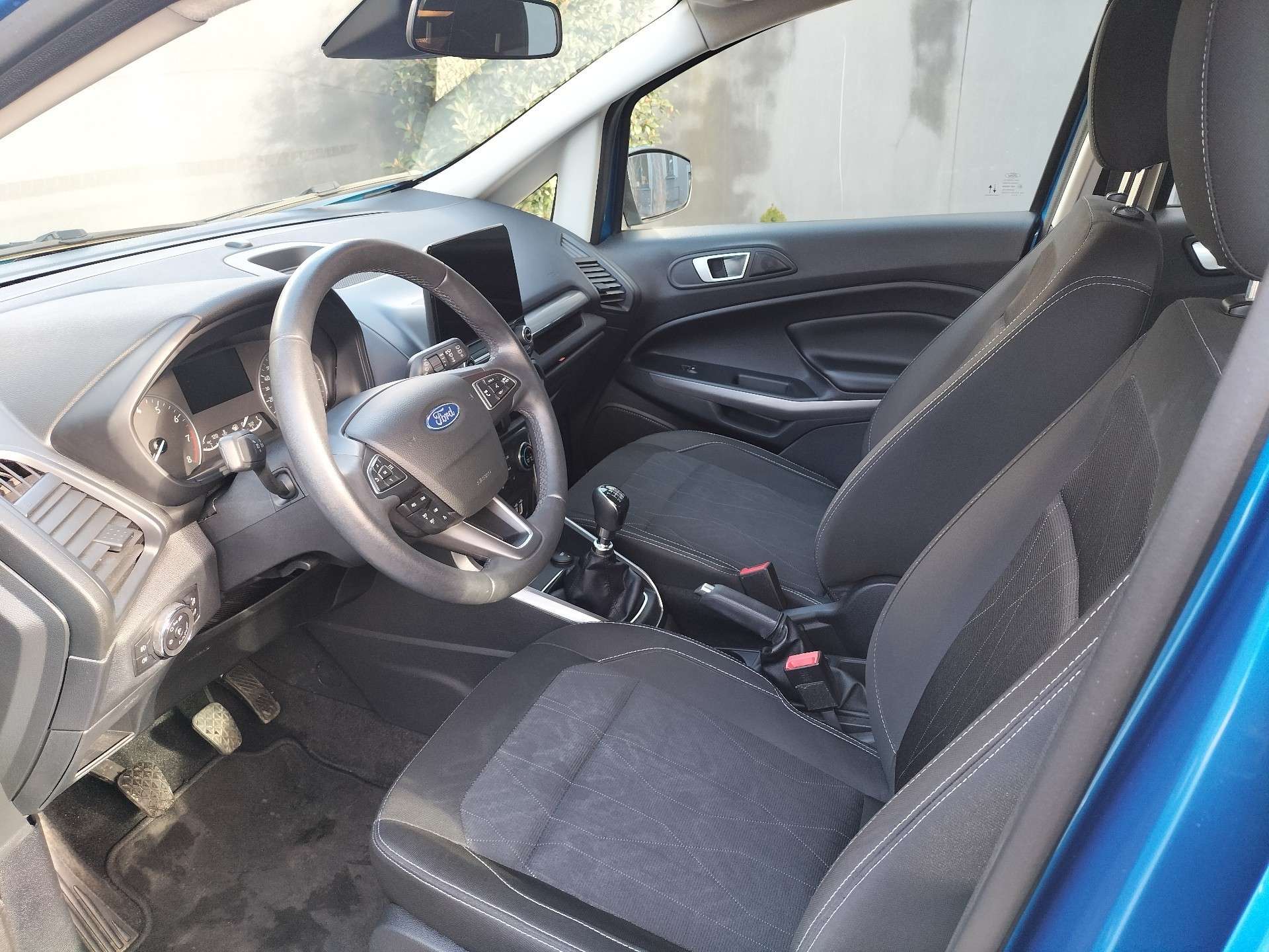 Ford EcoSport 1.0 Connected - SUV Urbain Faible KM - Garantie 12 Mois avec Entretien Effectué - Disponible Rapidement - Zone LEZ Ok