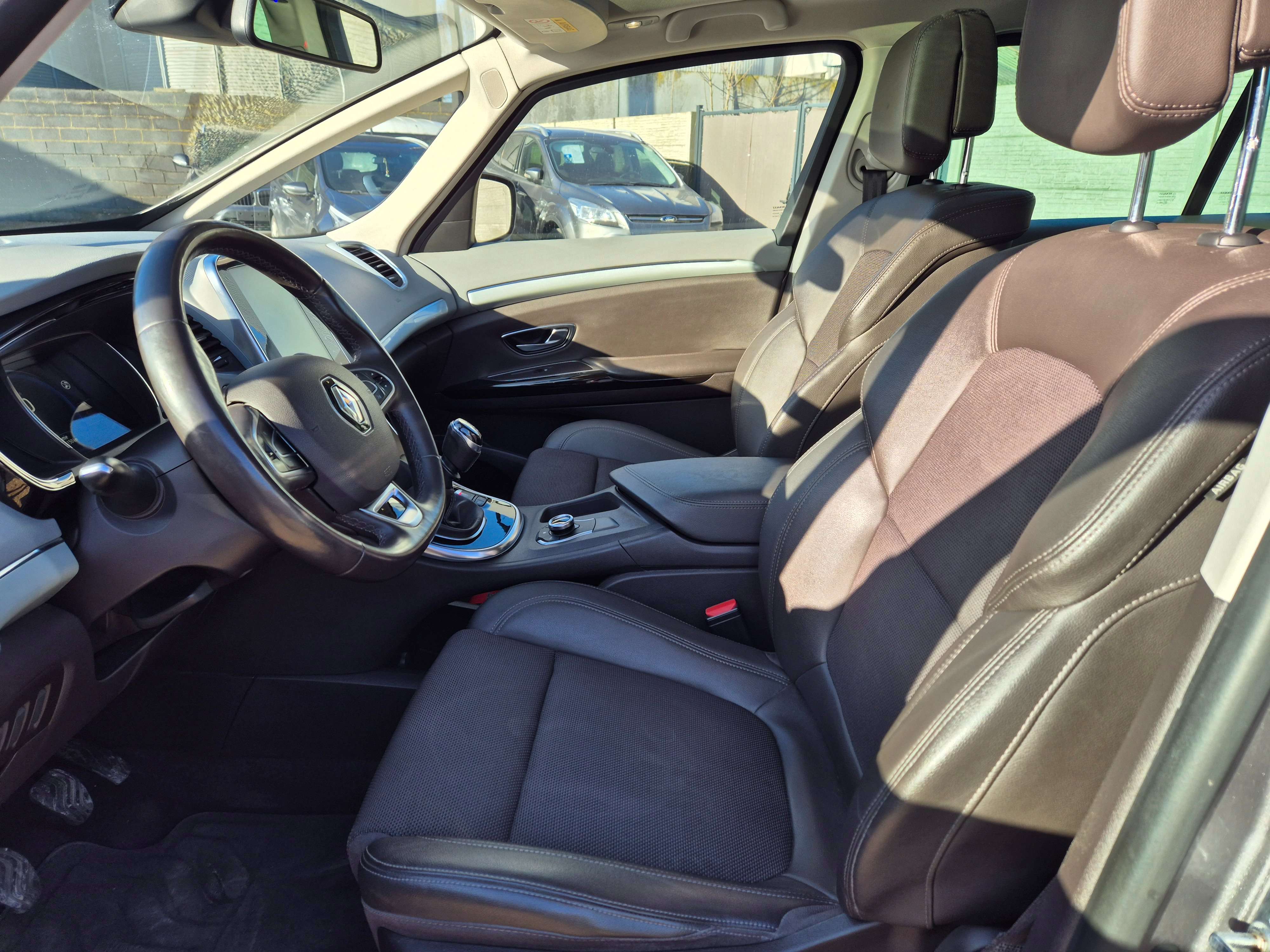 Renault Espace 1.6 dCi Energy Intens//GPS//TOIT PANO/GARANTIE 12M