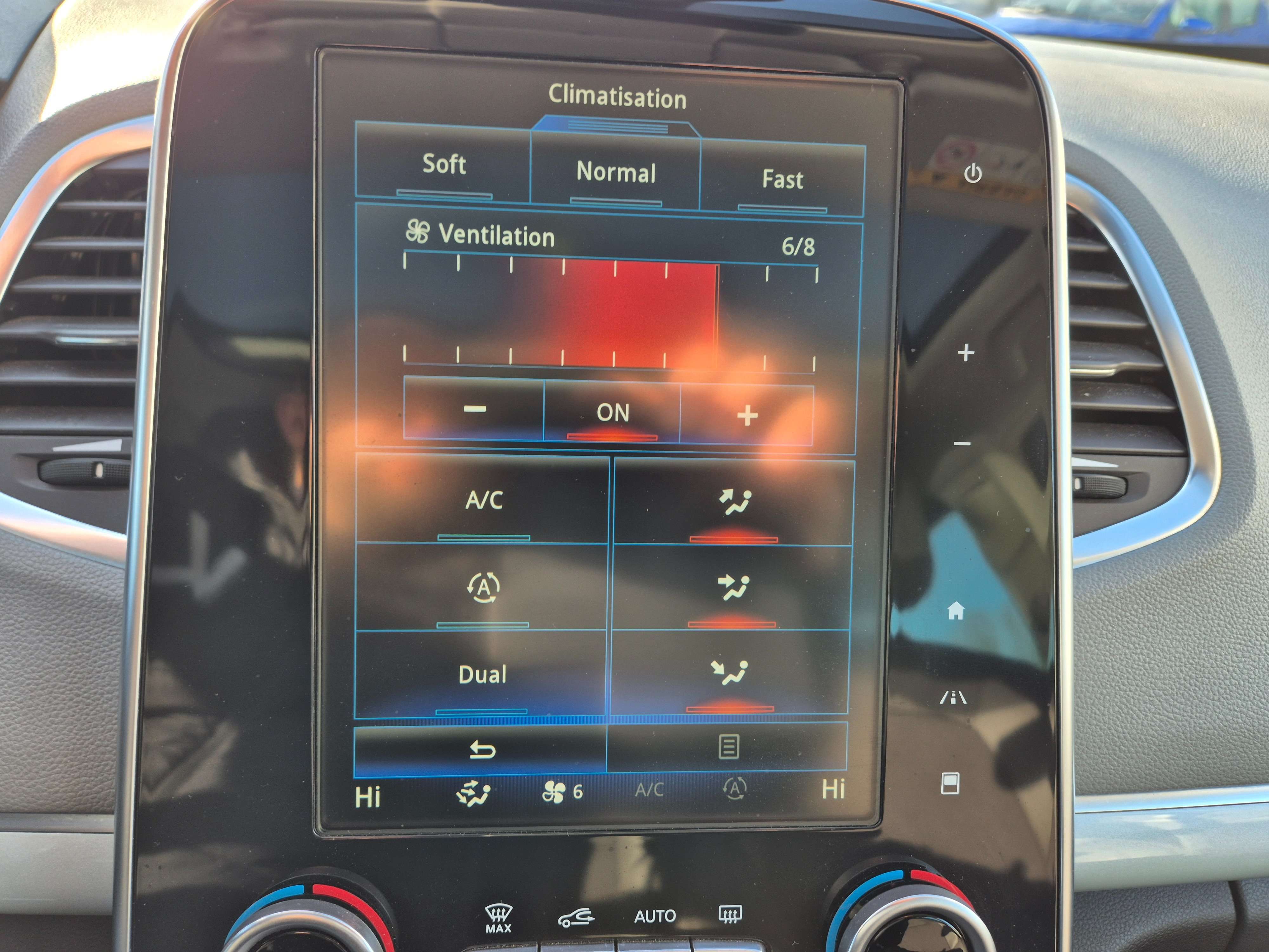 Renault Espace 1.6 dCi Energy Intens//GPS//TOIT PANO/GARANTIE 12M
