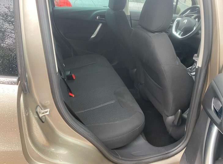 Citroen C3 II (2) 1.6 E-HDI 90 EXCLUSIVE