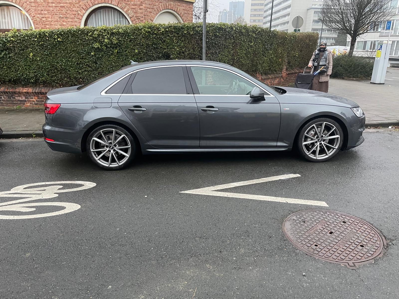 Audi A4 2.0 TDI 190 ULTRA S LINE S TRONIC