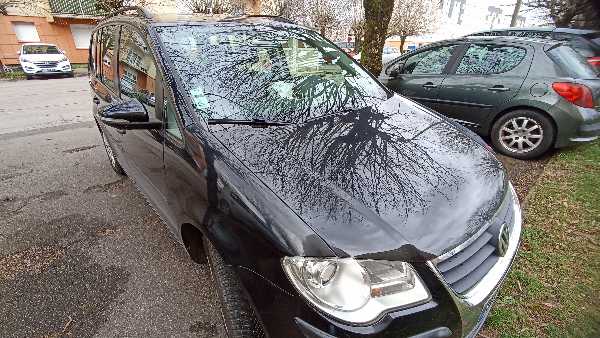 Volkswagen Touran Volkswagen Touran Noir 2010 2.0L 90ch