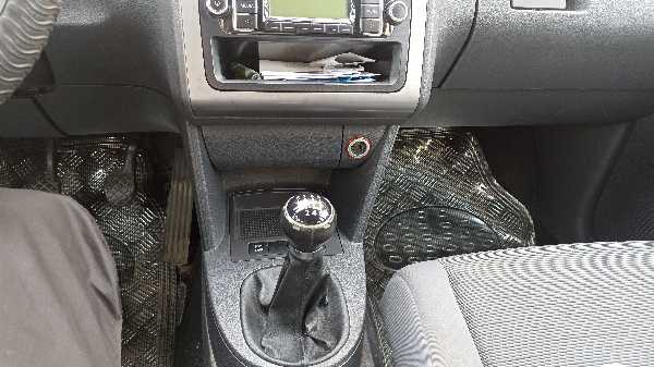 Volkswagen Touran Volkswagen Touran Noir 2010 2.0L 90ch