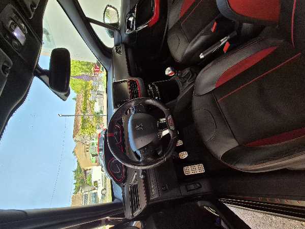 Peugeot 208 1.6 THP 200 GTI 3P