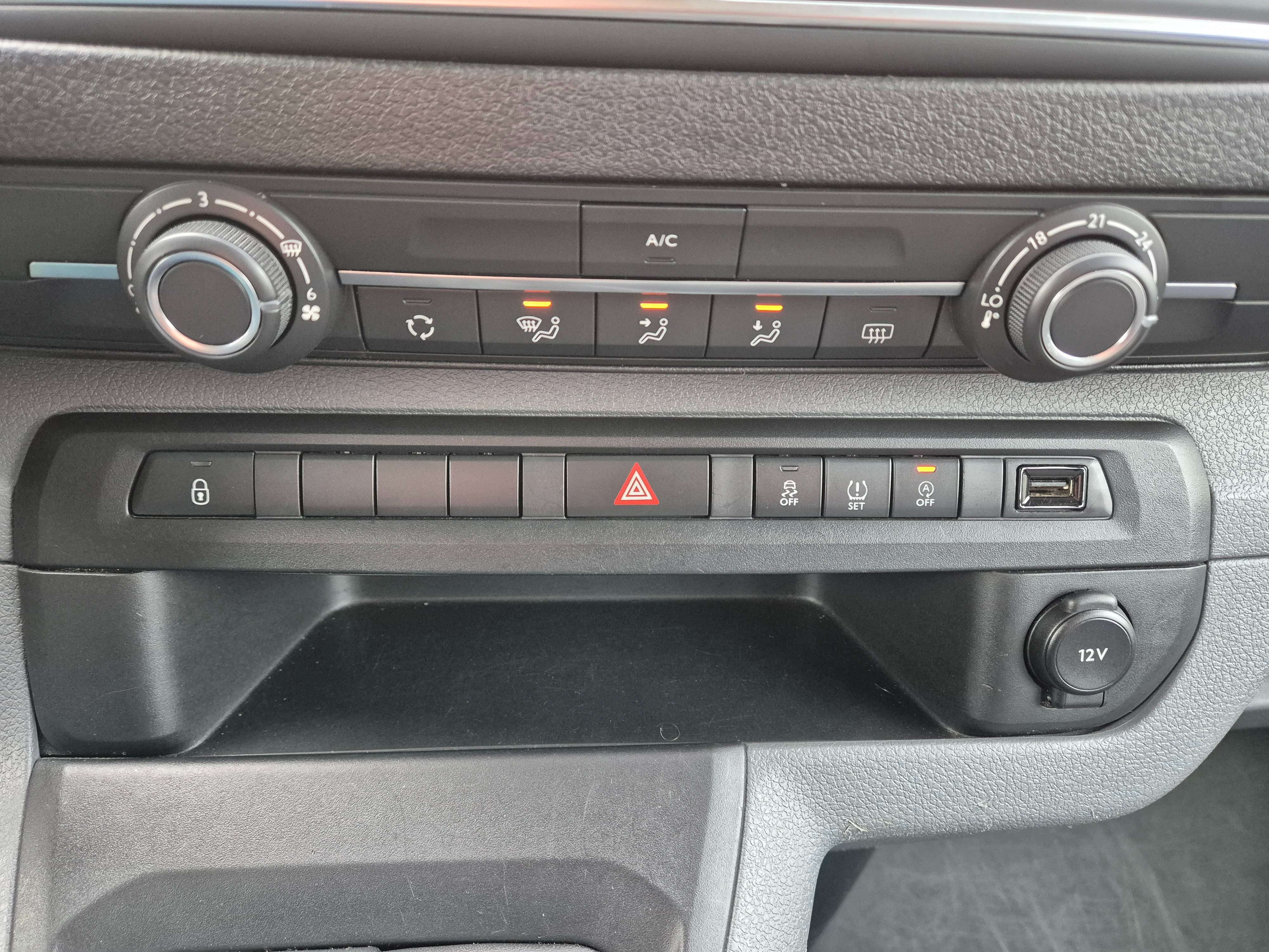 Citroen Spacetourer 1.5 BlueHDi XL/ CARNET// 9 PLACES//CRUISE/GARANTIE