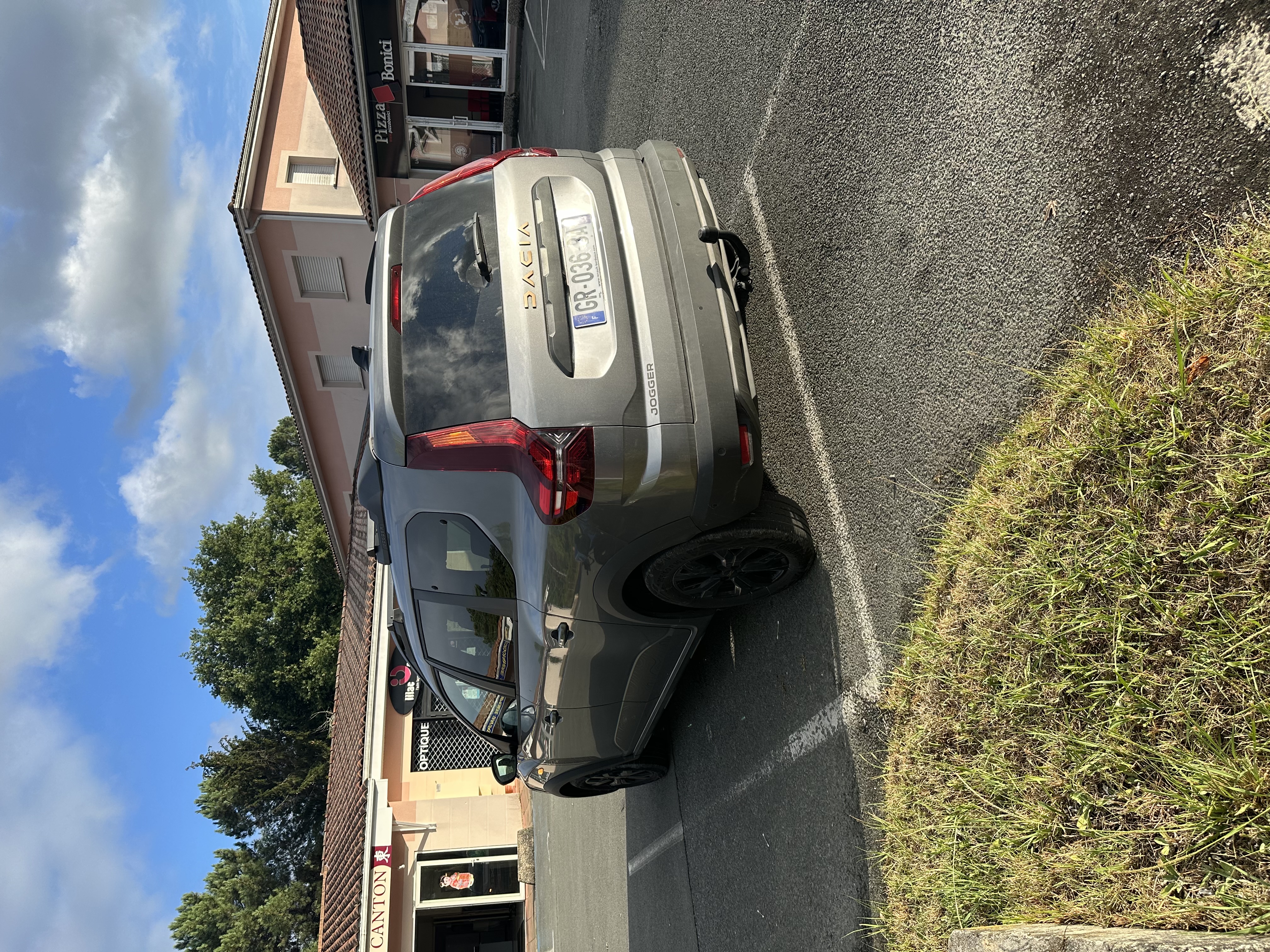 Dacia Jogger 1.0 ECO-G 100 SL EXTREME + 7PL