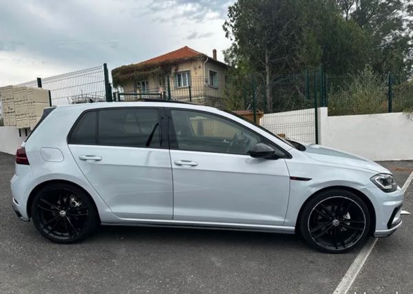 Volkswagen Golf Vii 1.6 tdi 115cv r line carat