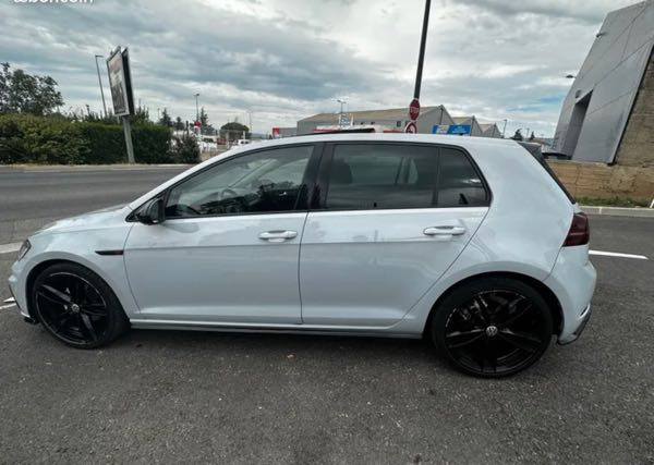 Volkswagen Golf Vii 1.6 tdi 115cv r line carat