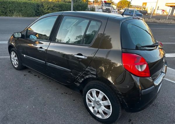 Renault Clio Iii 3 1.5 dci 105ch privilège