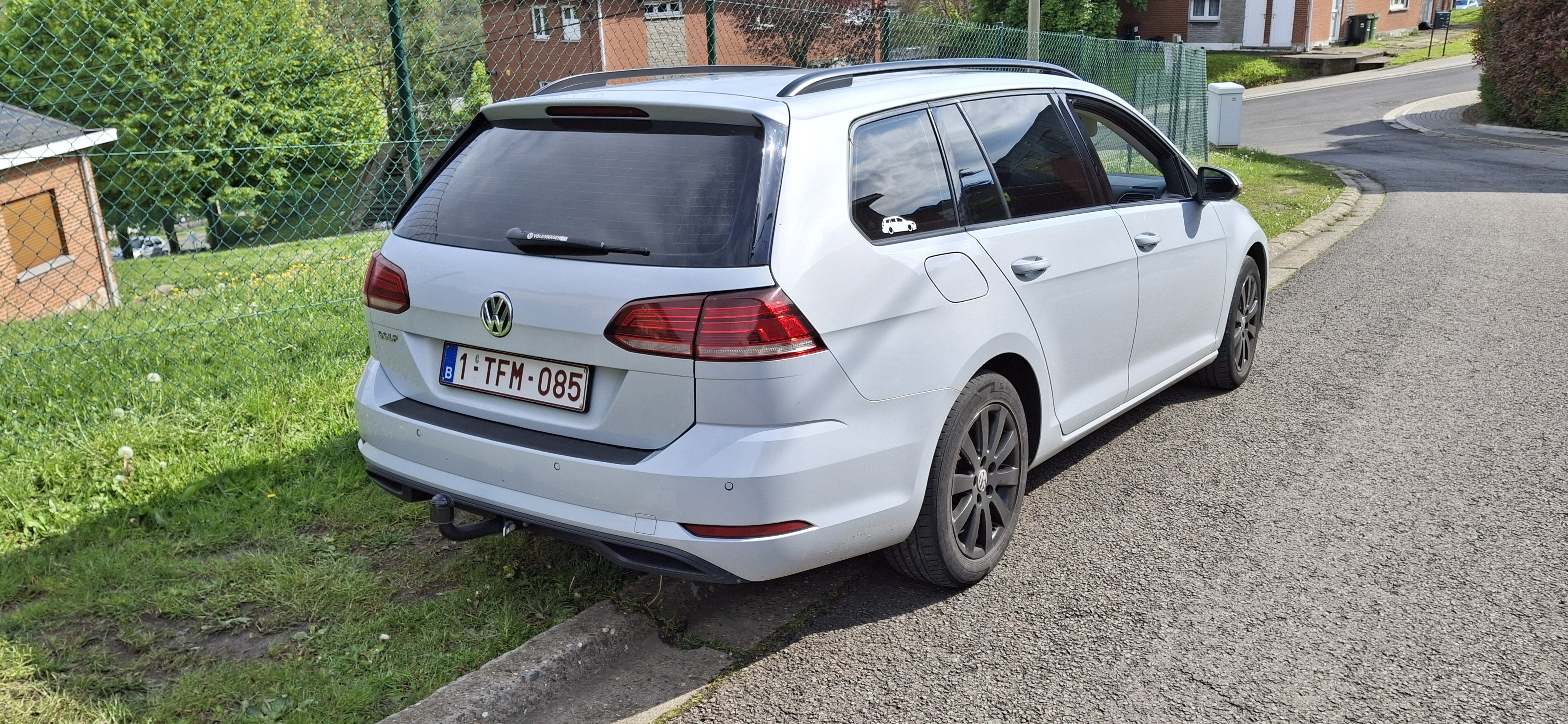 Volkswagen Golf VII (2) SW 1.6 TDI 90 BLUEMOTION TECHNOLOGY TRENDLINE