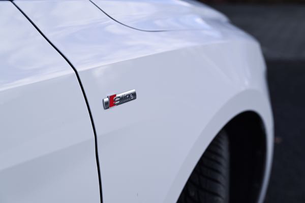 Audi A1 Audi A1 S-line / CarPlay / Sonos / 20.540€HTVA
