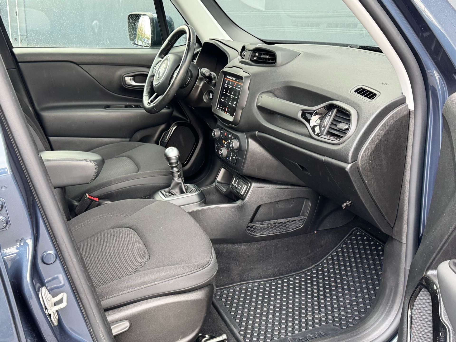 Jeep Renegade 1.0 // GPS // TOIT OUVRANT // JA // GARANTIE