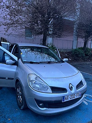 Renault Clio III 1.5 DCI 85 AUTHENTIQUE 5P