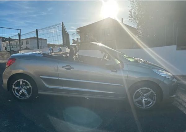 Peugeot 207 Cc 1.6 hdi 112cv sport cabriolet
