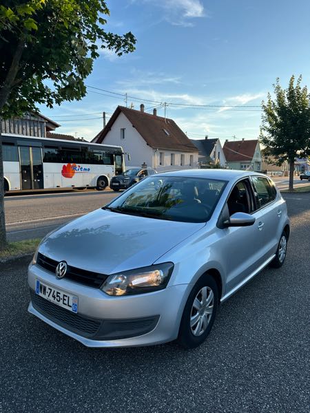 Volkswagen Polo VI 1.0 75 TRENDLINE