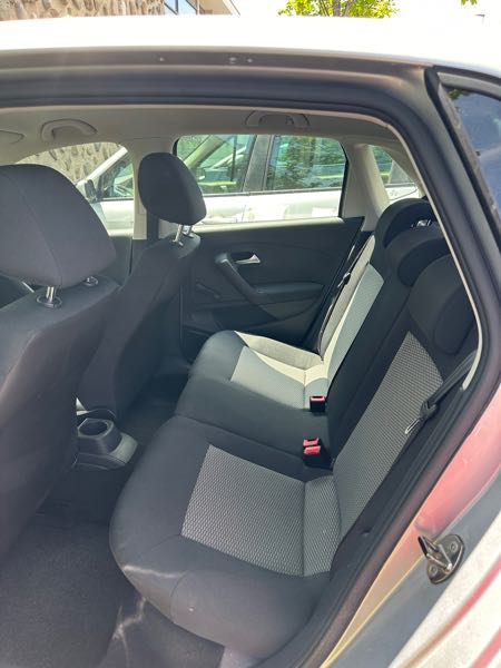 Volkswagen Polo VI 1.0 75 TRENDLINE