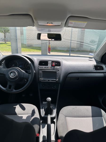 Volkswagen Polo VI 1.0 75 TRENDLINE