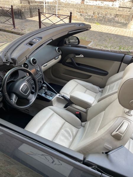 Audi A3 II (3) CABRIOLET 2.0 TDI 140 DPF AMBIENTE S TRONIC