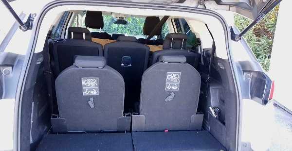 Peugeot 5008 Peugeot 5008 double des clés ct ok distribution ok