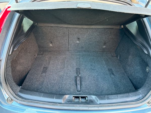 Volvo V40 Volvo V40 V4