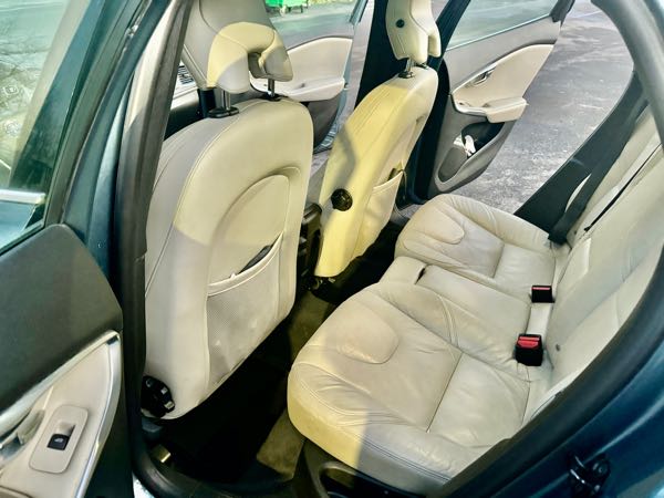 Volvo V40 Volvo V40 V4