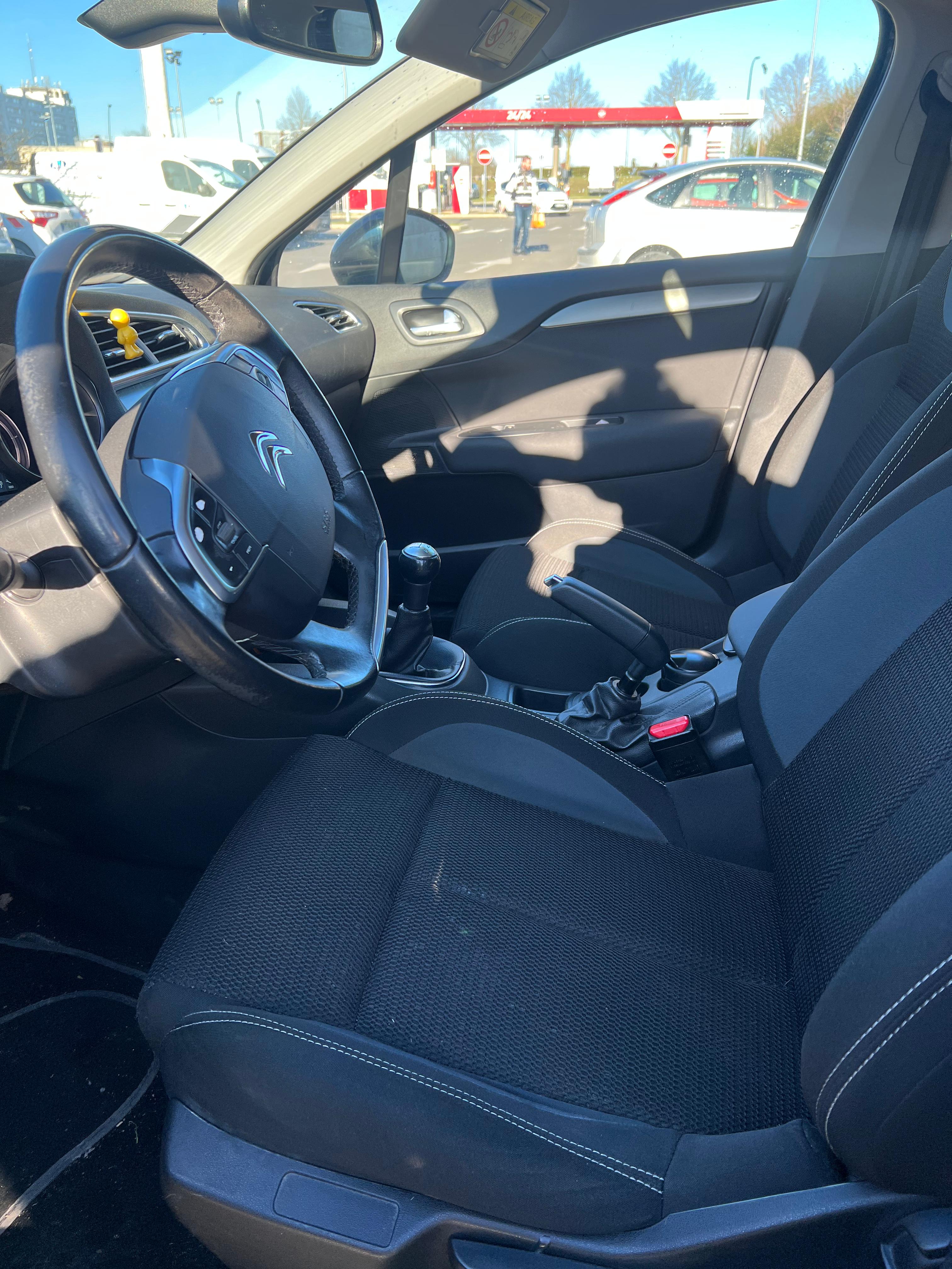 Citroen C4 II (2) 1.2 PURETECH 110 MILLENIUM