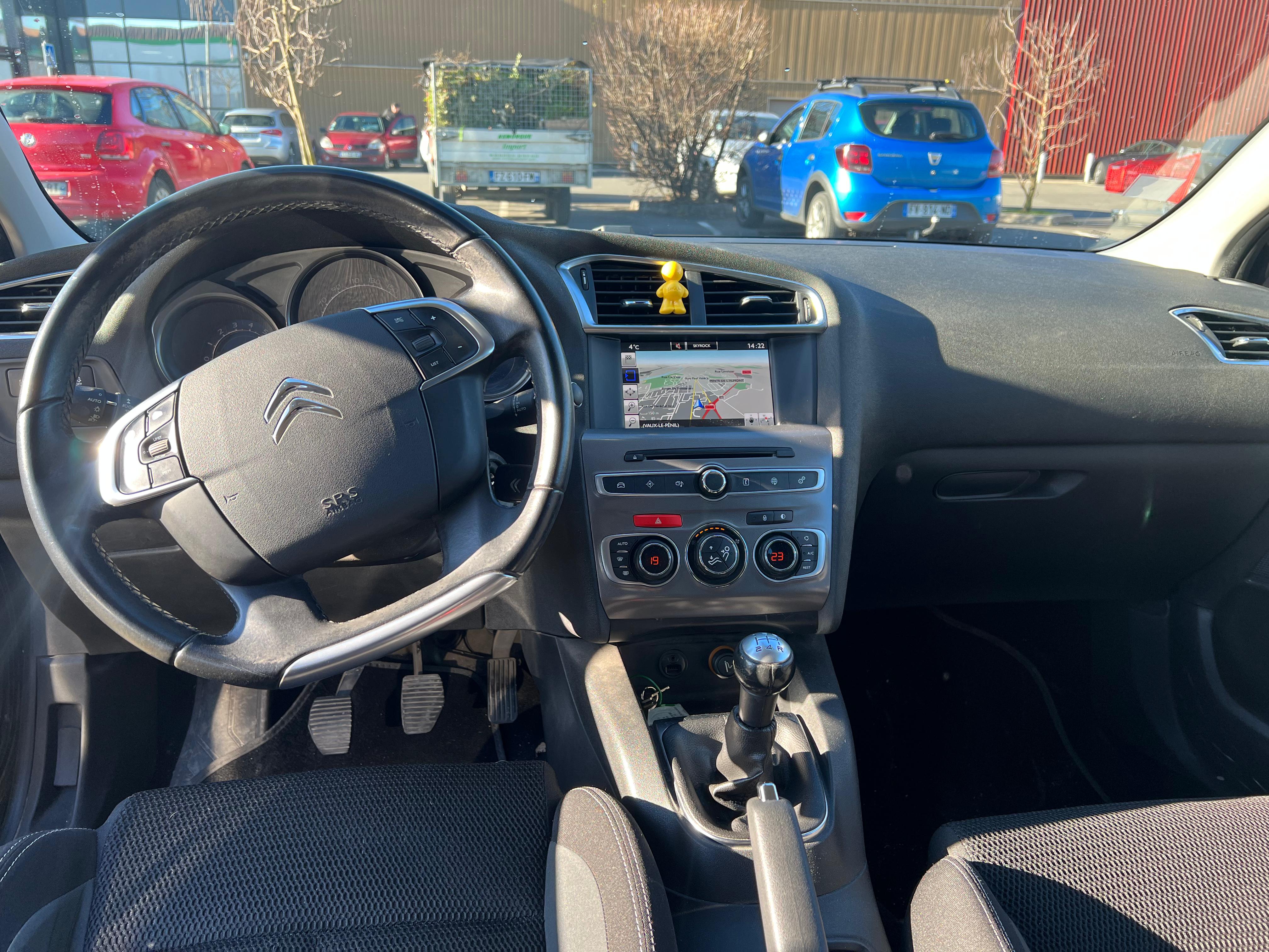 Citroen C4 II (2) 1.2 PURETECH 110 MILLENIUM