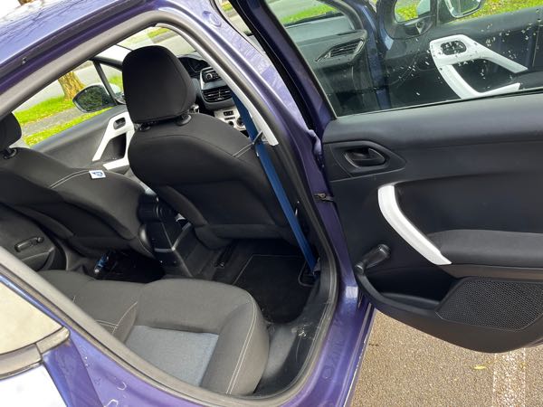 Peugeot 208 (2) 1.2 PURETECH 68 LIKE 5P
